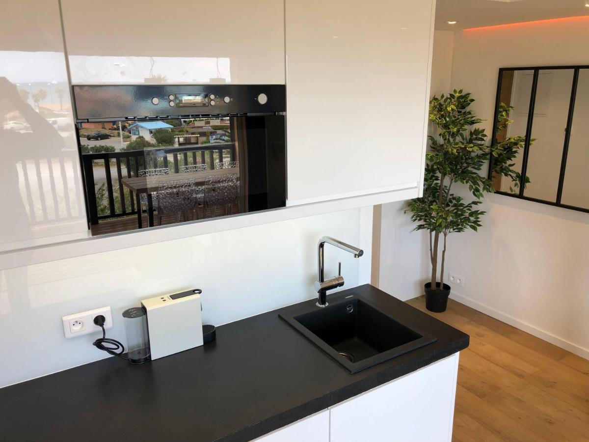 Appartement Climatise Refait A Neuf - Vue Mer Saint-Tropez - Piscine- 50M Plage Gassin Zewnętrze zdjęcie