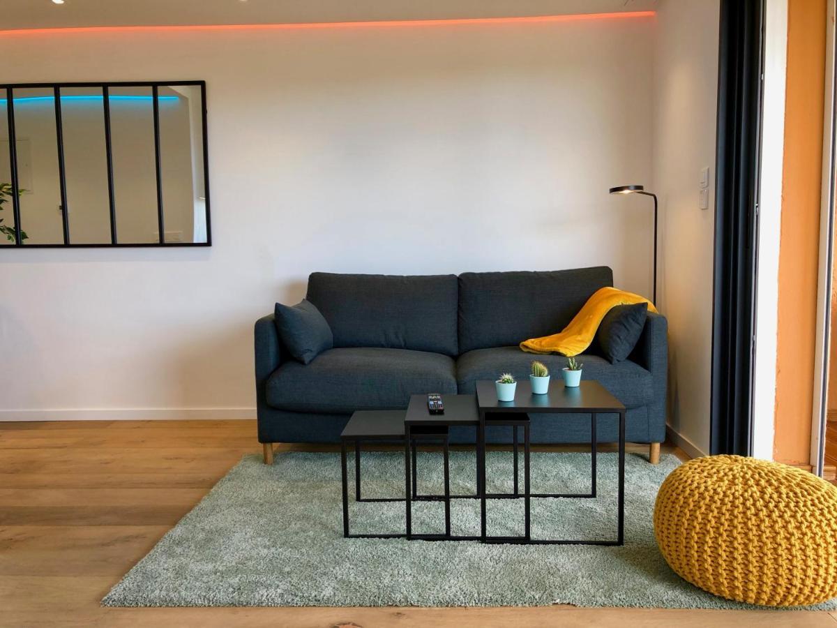 Appartement Climatise Refait A Neuf - Vue Mer Saint-Tropez - Piscine- 50M Plage Gassin Zewnętrze zdjęcie